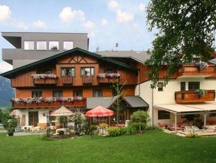 Landhaus Gabriel — 4-Star Luxury Hotel in Irdning, Austria
