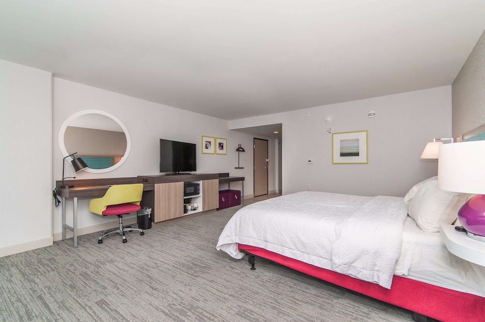 Hampton Inn Norwich - photo 33