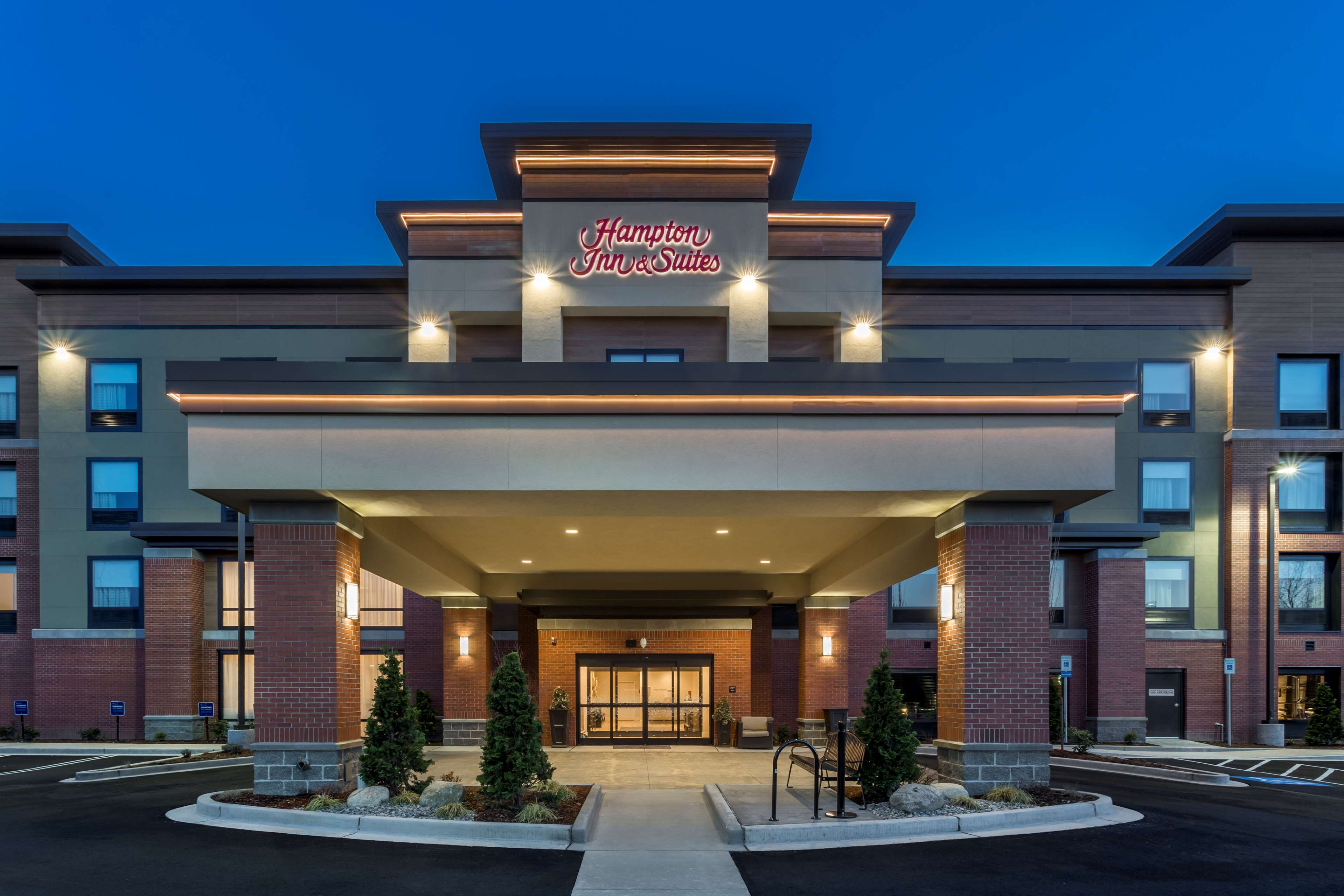 Hampton Inn & Suites Seattle Woodinville WA - photo 2