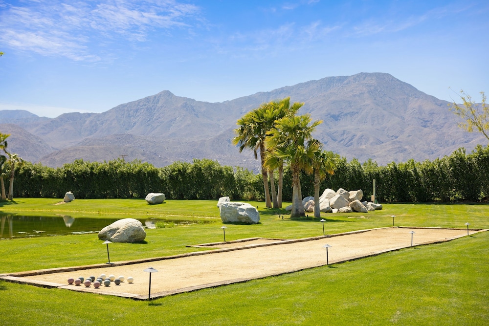 Buena Vista by Avantstay Massive Outdoor Oasis w Pool Spa & Firepit - photo 50