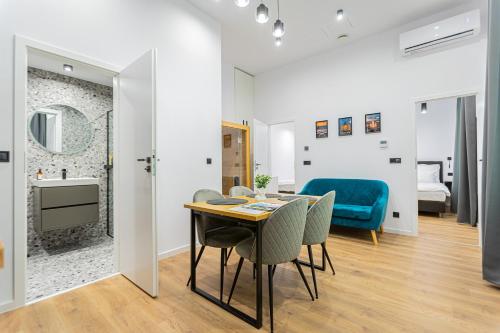 Deluxe4 Apartment With 2 Rooms Next To The Synagogue Free Air Conditioner Sauna — 4-Star Luxury Hotel in Budapest, Hungary