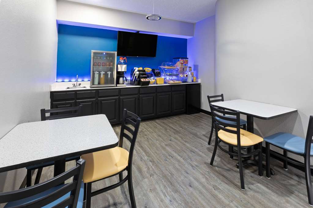 Days Inn by Wyndham North Little Rock Maumelle - photo 48