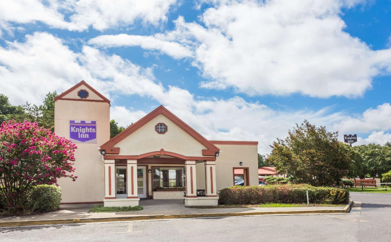 Knights Inn Columbia Airport Cayce — hotel in Cayce