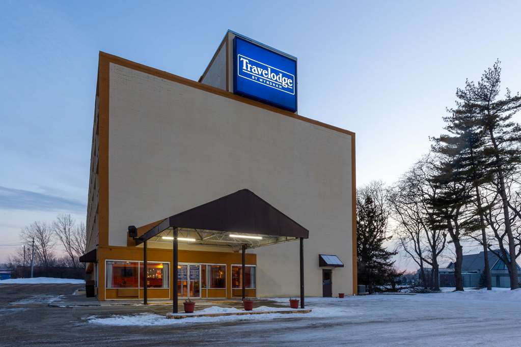 Travelodge by Wyndham Cleveland Airport — hotel in Brook Park