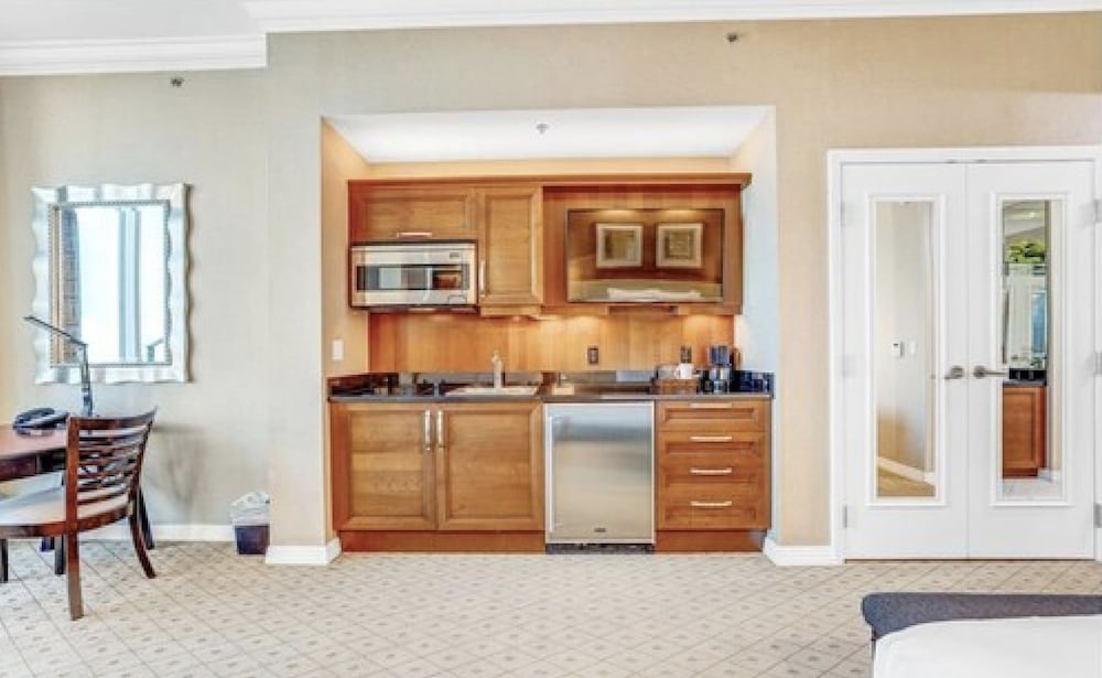 MGM Vegas Signature Suites Collection - photo 32
