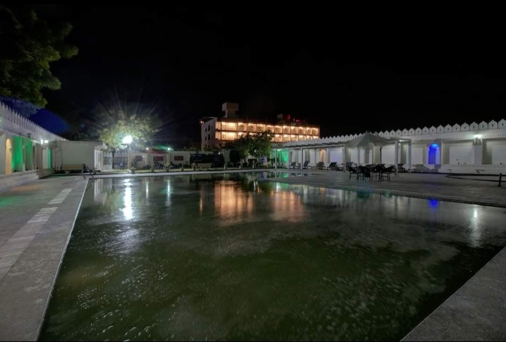Hotel Krishna Raj - last minute hotel in Udaipur