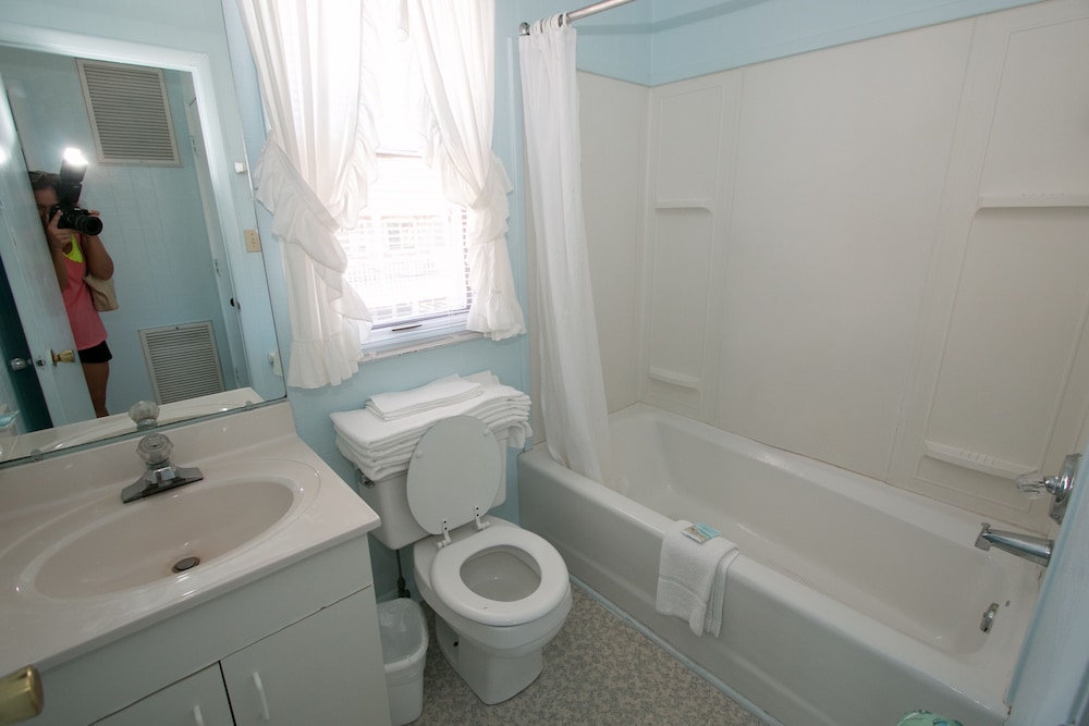 Outer Banks Motel - photo 158