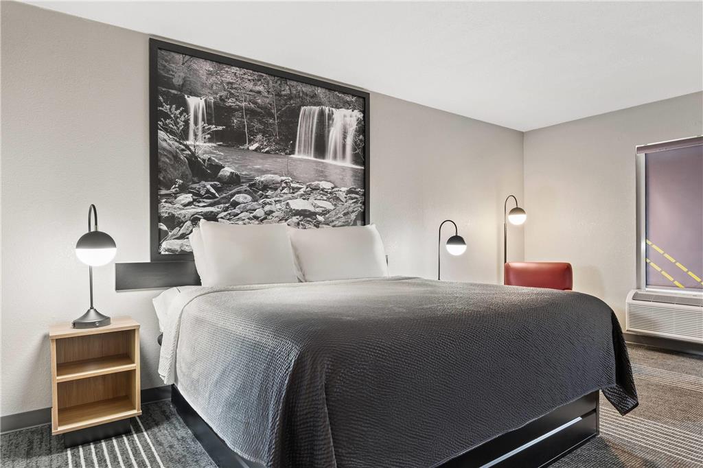 Super 8 by Wyndham Harrison AR - photo 32