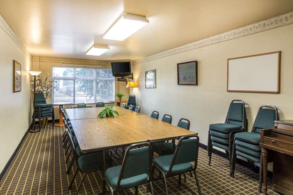 Quality Inn & Suites Silverthorne Copper Mountain - photo 29