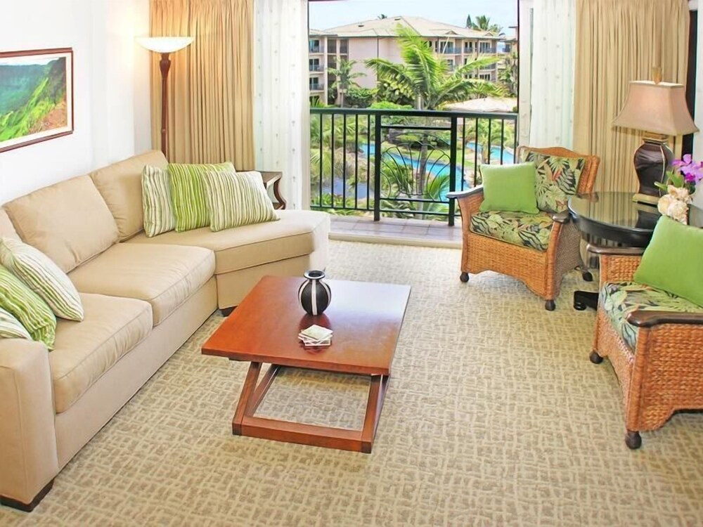 Waipouli Beach Resort E 406 - photo 12