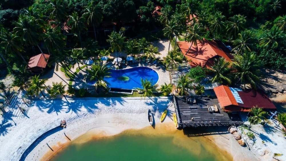 Mango Beach Resort - carbon neutral hotel in Phu Quoc