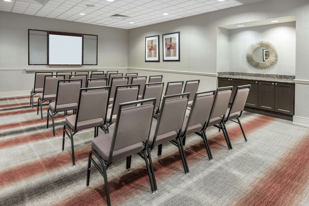 Homewood Suites by Hilton Laredo at Mall del Norte - photo 41