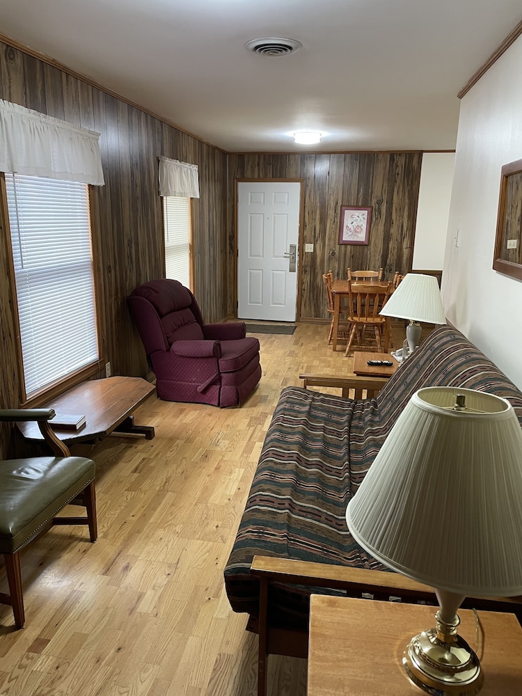 Pine Valley Motel - photo 19