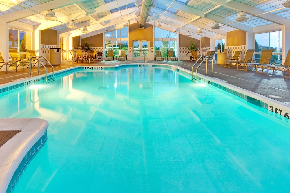 Holiday Inn Hotel & Suites Memphis Wolfchase Galleria by IHG - photo 28