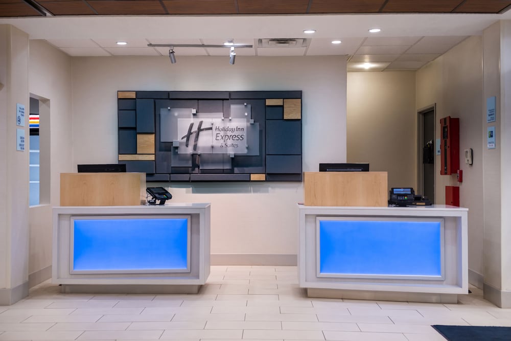 Holiday Inn Express Hotel & Suites Alamogordo Hwy 54 70 by IHG - photo 58