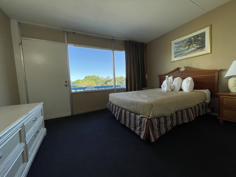 Polynesian Beach & Golf Resort - photo 34