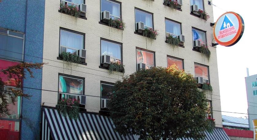 HI Vancouver Central in Vancouver, Canada