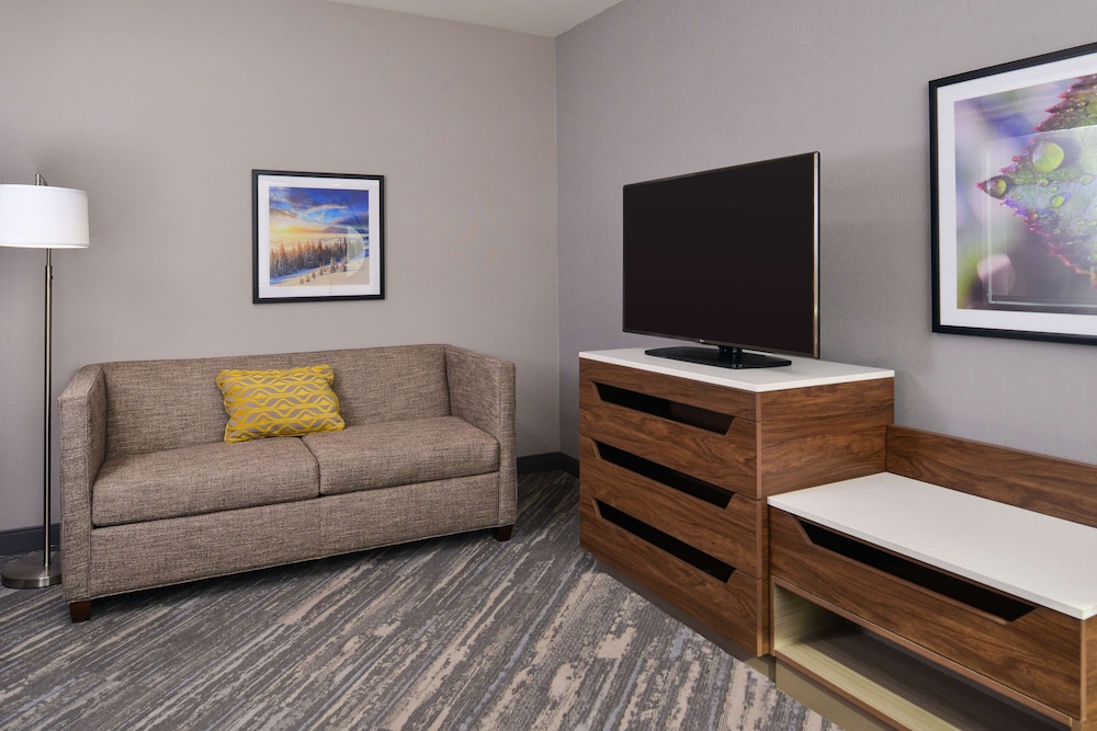Hampton Inn & Suites Boise Spectrum - photo 71