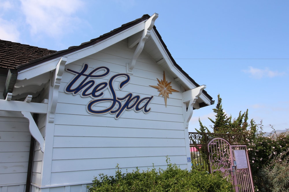 Madonna Inn - photo 330