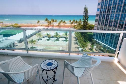Oceanfront Contemporary Suites - photo 29
