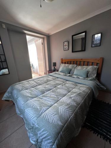ChezBelle self catering 2 sleeper in Constantia with self check in