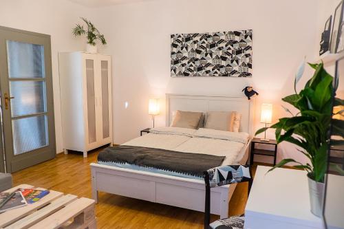 Apartament Turkusowy Kraków Kazimierz — 4-Star Luxury Hotel in Krakow, Poland