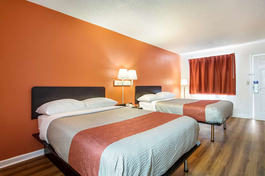 Motel 6 Warner Robins GA - photo 7