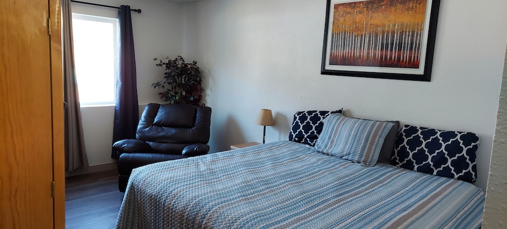 Motel 229 @ Garden of the Gods - photo 8