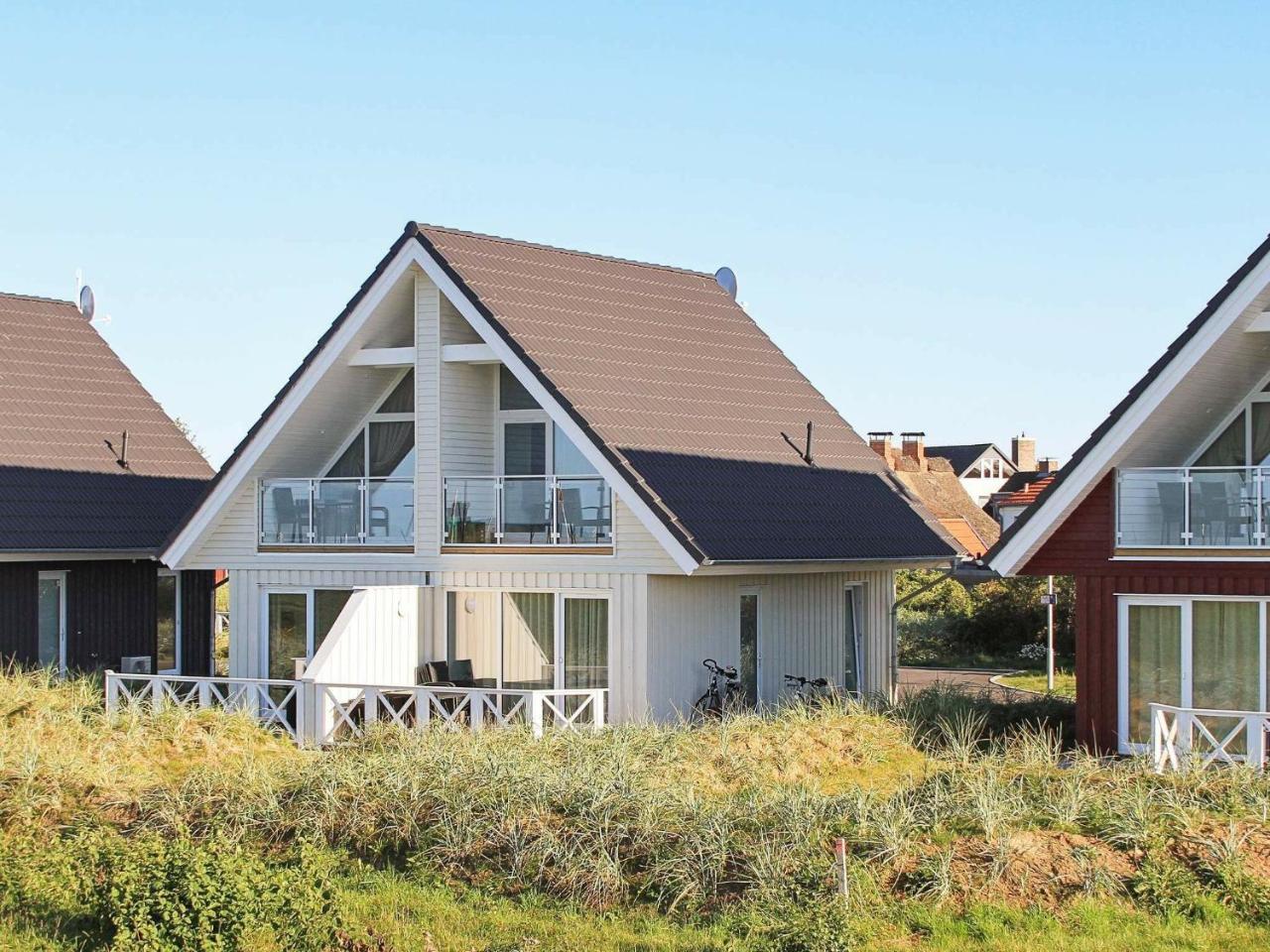 6 person holiday home in Wendtorf — 4-Star Luxury Hotel in Wendtorf, Germany