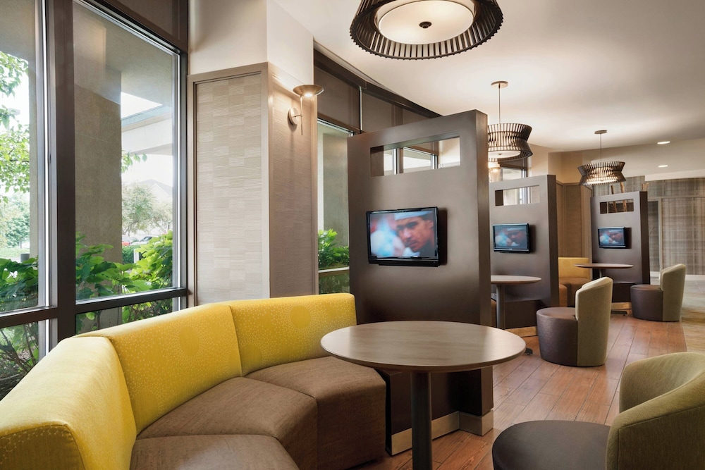Courtyard by Marriott Middletown Goshen - photo 28
