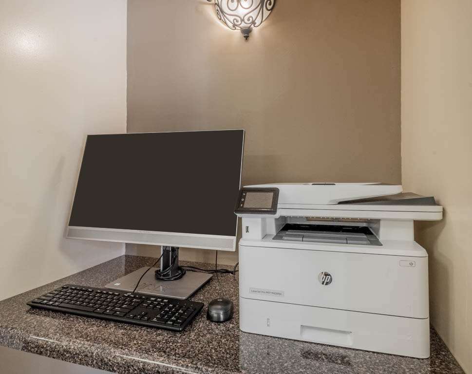 Sonesta Simply Suites Atlanta Gwinnett Place - photo 17