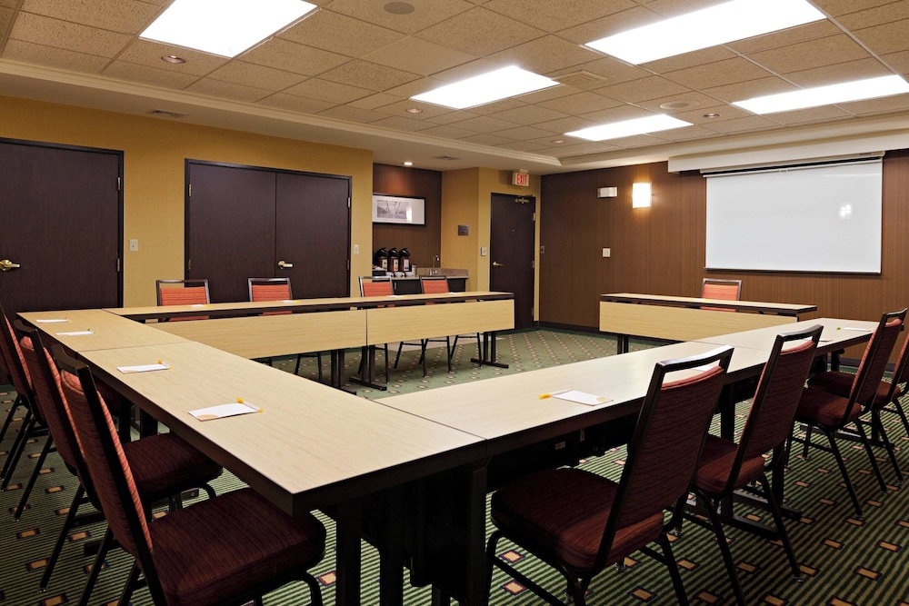 Courtyard by Marriott Chicago Southeast Hammond - photo 27