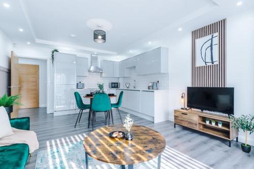 Heart of Didsbury Luxury 2 Bed Apartment by HASS HAUS — 4-Star Luxury Hotel in Manchester, United Kingdom