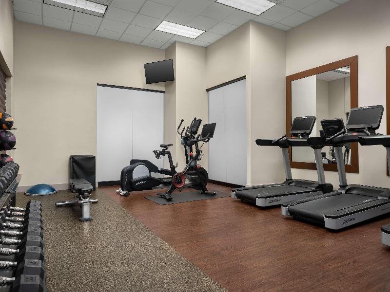 DoubleTree by Hilton Chicago O'Hare Airport Rosemont - photo 11