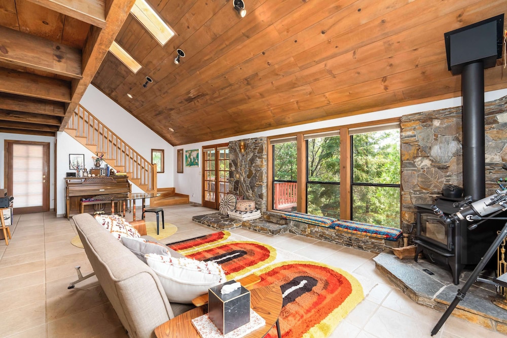 Happy Days Retreat With Private Pool — hotel in Central Valley