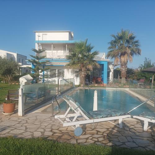 Kyllini Am Meer Relaxen Mit Hund — 4-Star Luxury Hotel in Myrsini, Greece
