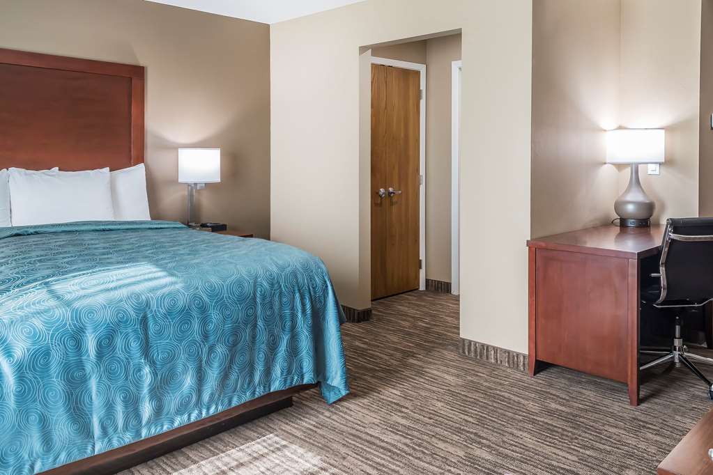 MainStay Suites Edinburg South - photo 25