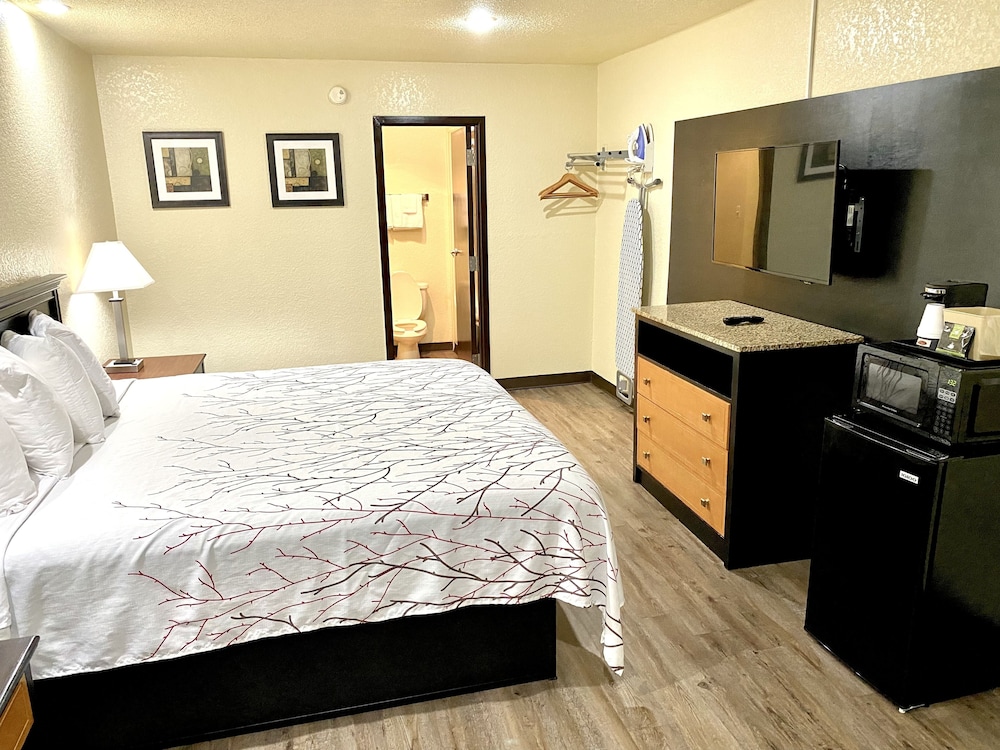 Travelers Inn Elizabeth City - photo 10
