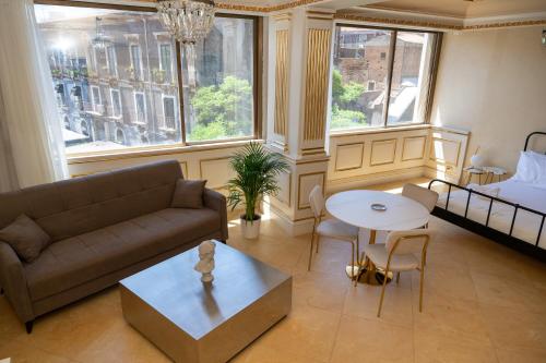 Home Sicilia24 — 4-Star Luxury Hotel in Catania, Italy
