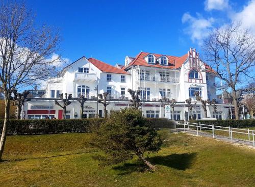 Villa Bellevue Premium by Rujana — 4-Star Luxury Hotel in Ostseebad Binz, Germany