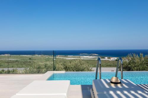 Petras Luxury Villas — 4-Star Luxury Hotel in Kissamos, Greece
