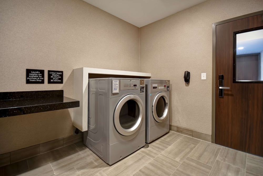 Hampton Inn Pleasant View TN - photo 29