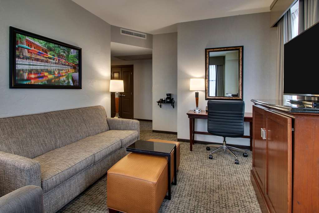 Drury Plaza Hotel San Antonio Riverwalk - photo 46