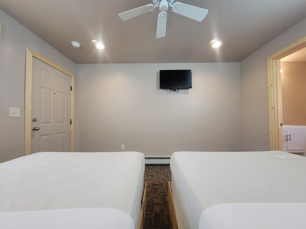 Prospector Motel - photo 18