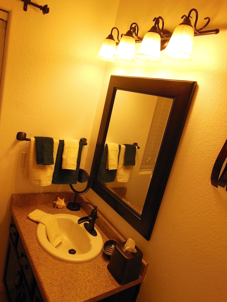 Desert Trails Luxury Suites - photo 12
