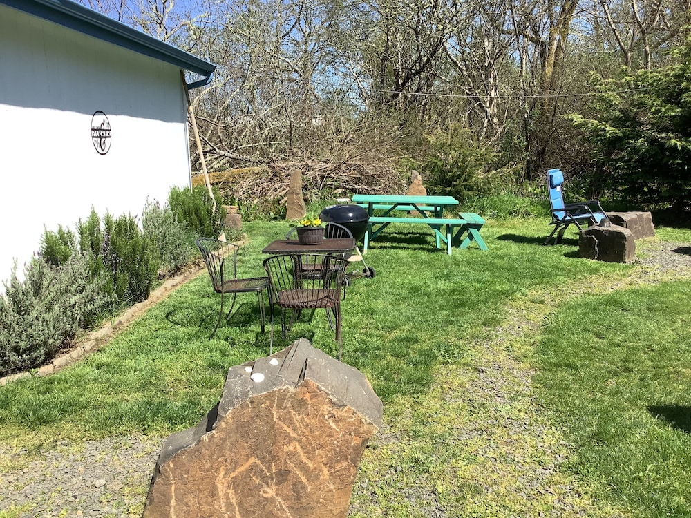 South Jetty Inn - photo 175