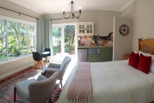 Group Stay With Private Pool And Sauna — Alphen