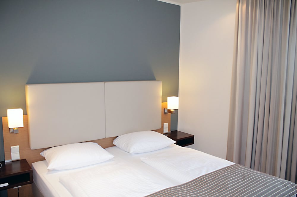 Hotel St. Michaels Heim — Berlin — photo 2