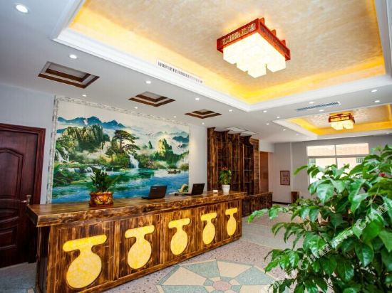 Yonghan Inn - carbon neutral hotel in Longmen