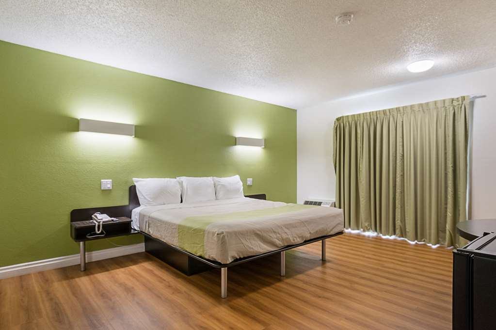 Motel 6 Santa Maria CA South - photo 12